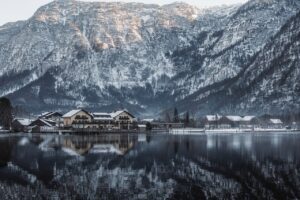 接客少なめで静かな宿のおすすめはどこですか？