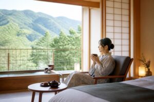 源泉かけ流しの温泉宿で一人旅を楽しむためのポイントは？